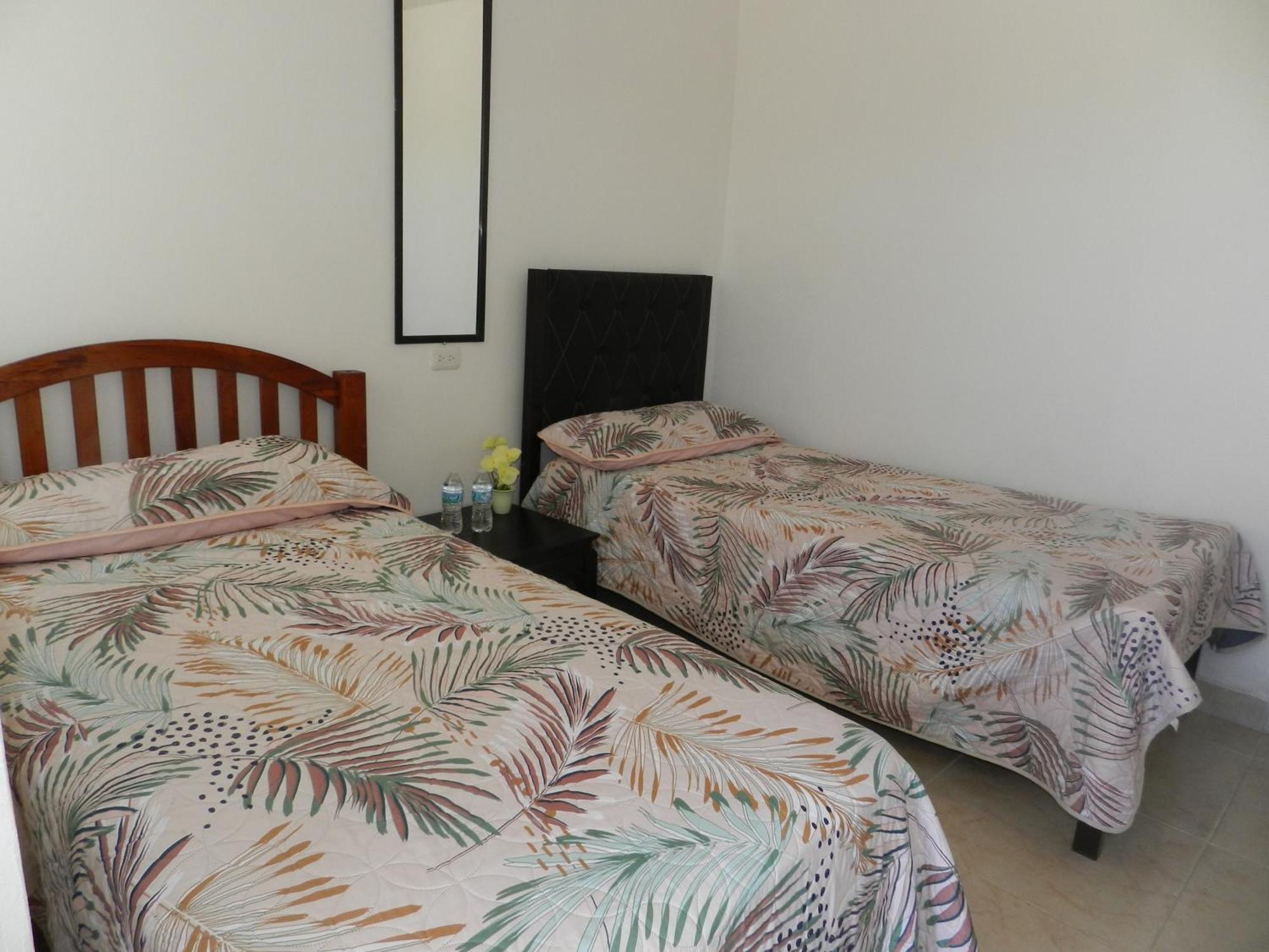 Posada San Carlos Puerto San Carlos Ngoại thất bức ảnh