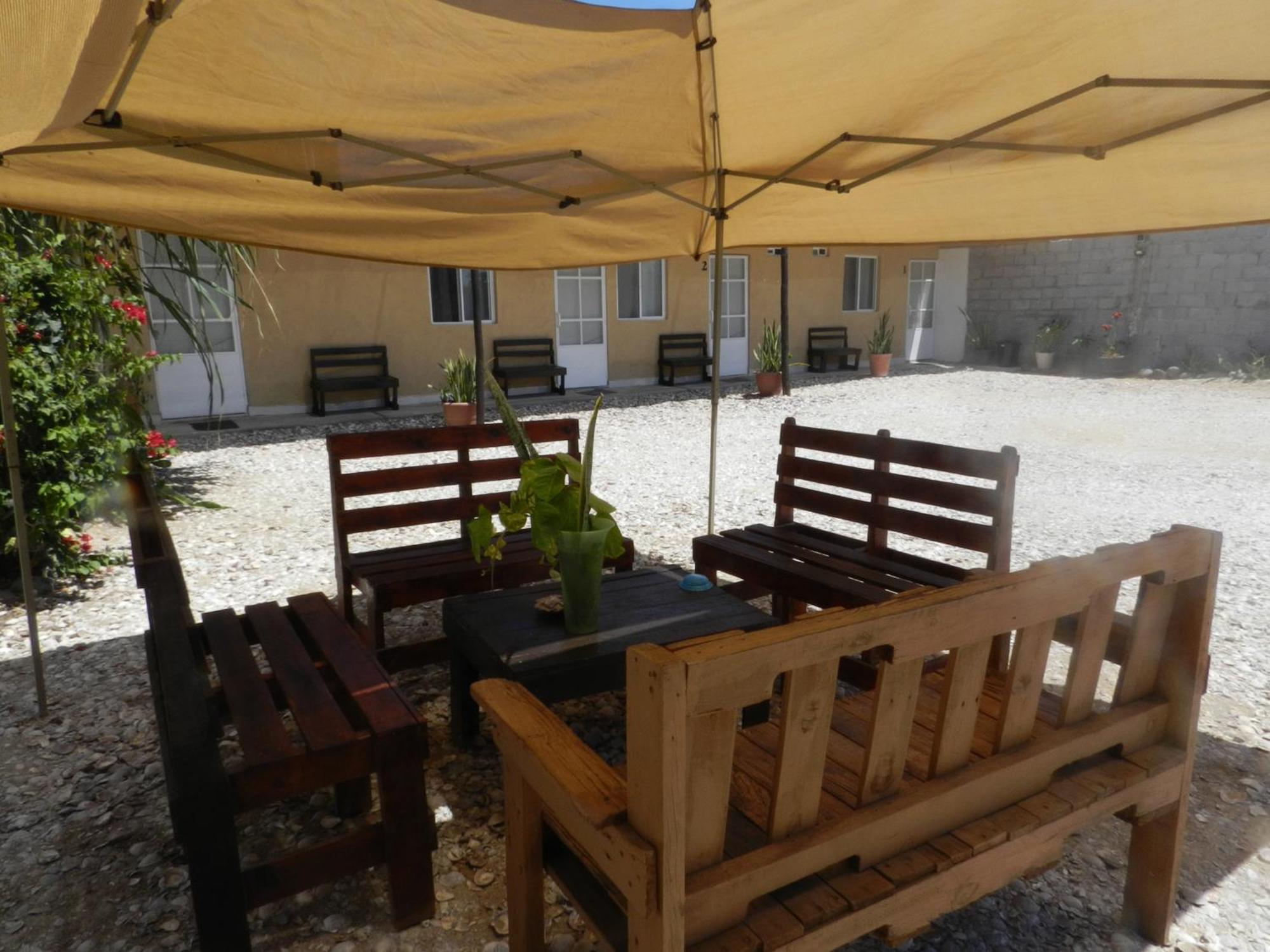 Posada San Carlos Puerto San Carlos Ngoại thất bức ảnh